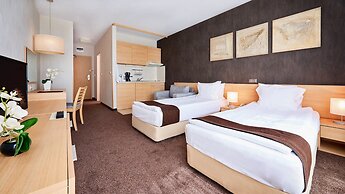 Lucky Bansko Aparthotel SPA & Relax