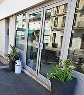 BRIT HOTEL CONFORT NEVERS Centre Gare