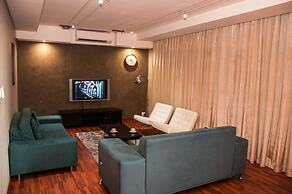Circa On The Square Hotel