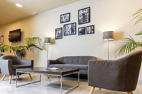 Hotel Serrano