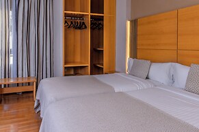 Hotel Serrano