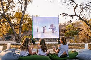 Thornybush Game Lodge