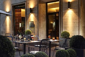 UNA Hotels Decò Roma