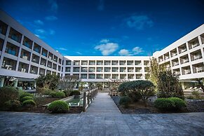 Azoris Royal Garden