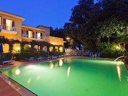 Hotel Cleopatra