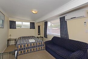 Trentham Motel