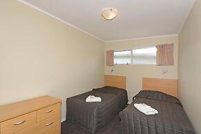 Trentham Motel