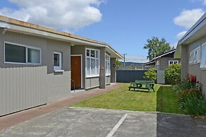 Trentham Motel