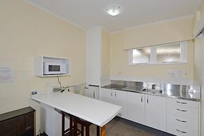 Trentham Motel