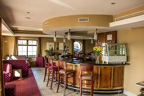 Pier Head Hotel
