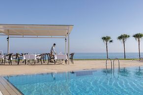Kapetanios Aqua Resort