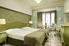 UNA Hotels Expo Fiera Milano