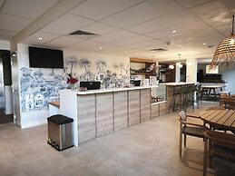 Hotel All Suites Le Teich