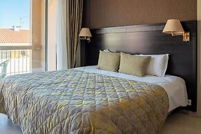 Hotel Diana