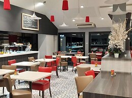 ibis Styles Segre