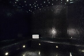 Hotel Monge