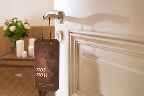 Hotel Monge