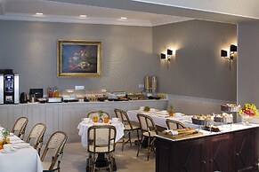 Hotel Monge