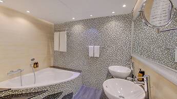 Donatello Hotel
