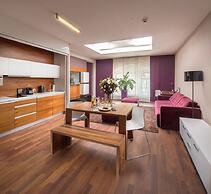 City Park Hotel & Residence