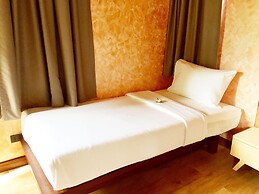 Weekender Resort