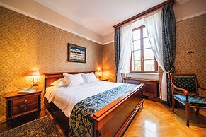 Hotel Kazbek