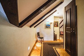 Hotel Kazbek