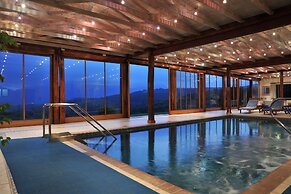 Coach House Hotel & Spa