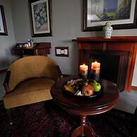 Coach House Hotel & Spa