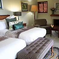 Coach House Hotel & Spa