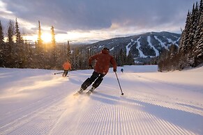 The Residences at Sun Peaks Grand