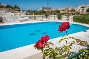 Apartamentos Turísticos Las Rosas de Capistrano