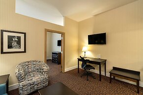 Comfort Inn Surrey Hotel