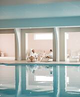 St Moritz Hotel
