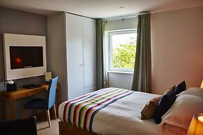 St Moritz Hotel