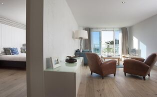 St Moritz Hotel