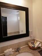 Siam Piman Hotel