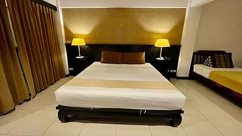 Siam Piman Hotel