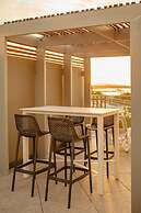 Netanya Noosa Beachfront Resort