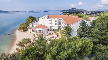 Hotel Miran