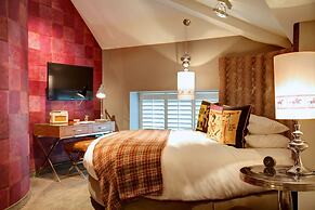 Oddfellows Chester Hotel and Apartments