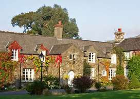 Collaven Manor Hotel