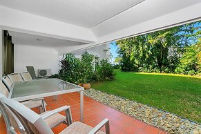 Roydon Beachfront Apartments