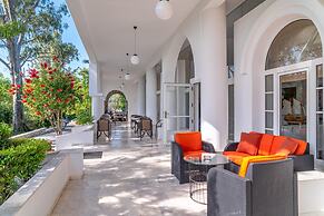 Arco Beach Hotel