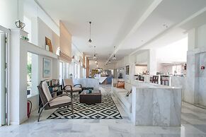 Arco Beach Hotel