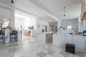 Arco Beach Hotel