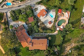 Arco Beach Hotel