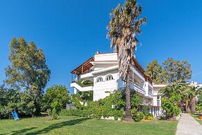Arco Beach Hotel
