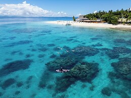Beachcomber Island Resort