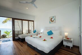 Beachcomber Island Resort
